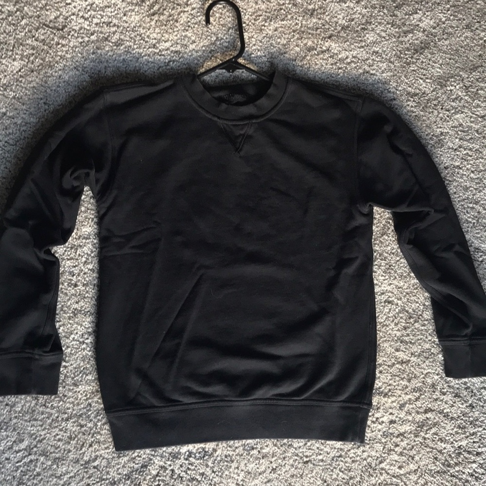 Lululemon Black Sweatshirt